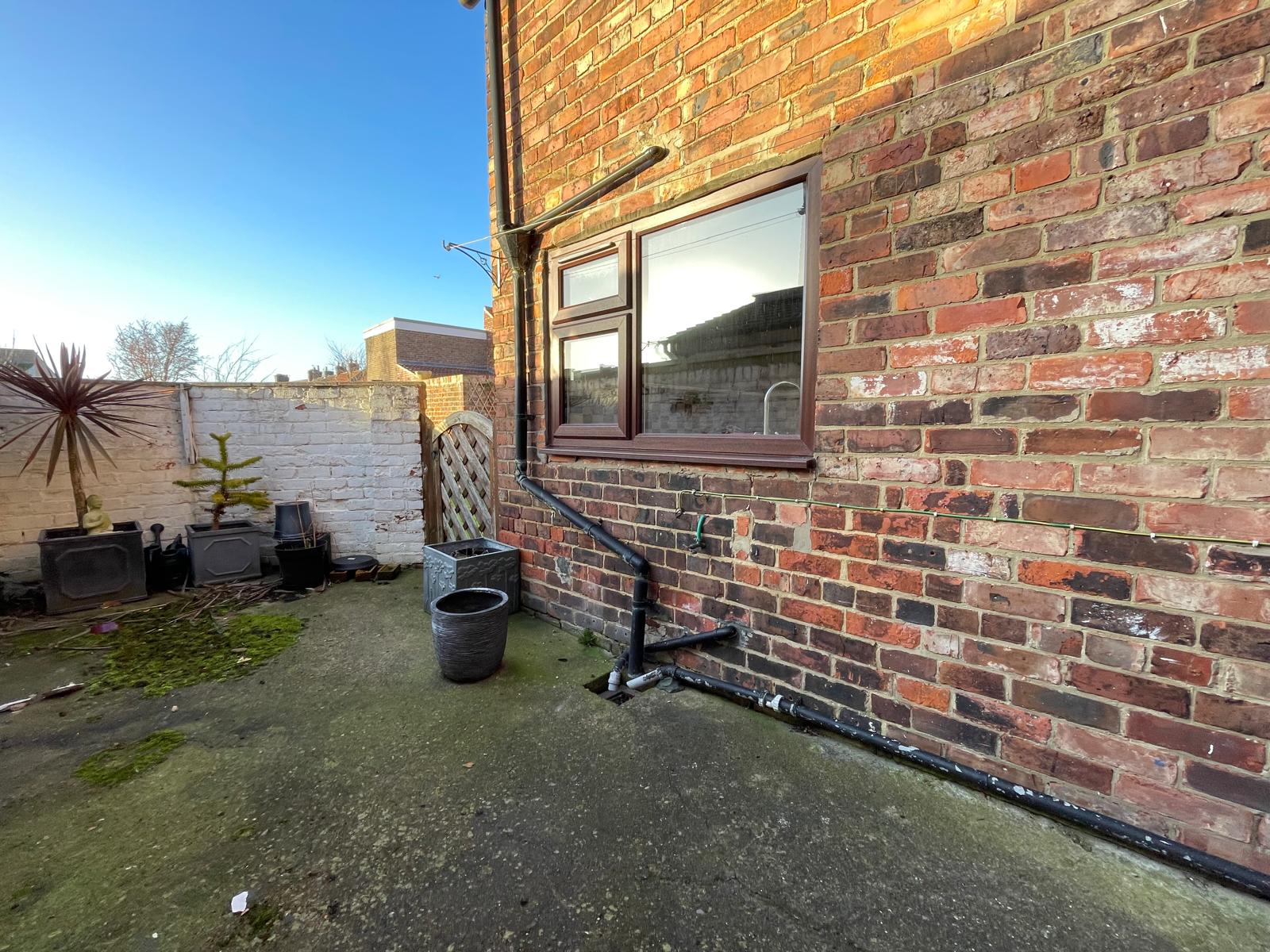 2 BIRKBY COTTAGE