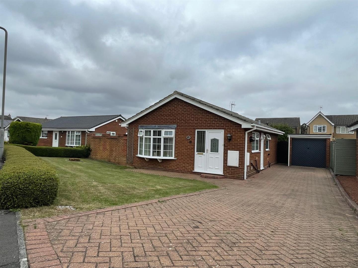 11 SOUTH VALE, NORTHALLERTON, NORTH YORKSHIRE, DL6 1DQ